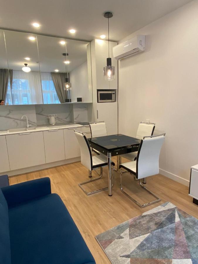 Moder Chic Apartment In Center-Prime Rentals カウナス エクステリア 写真